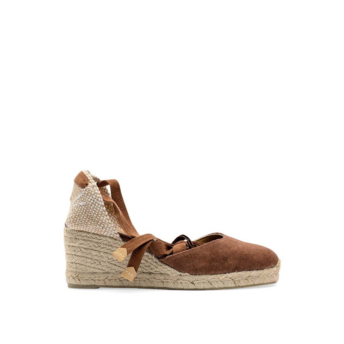 castaner-carina-PECAN-021644-2034-1