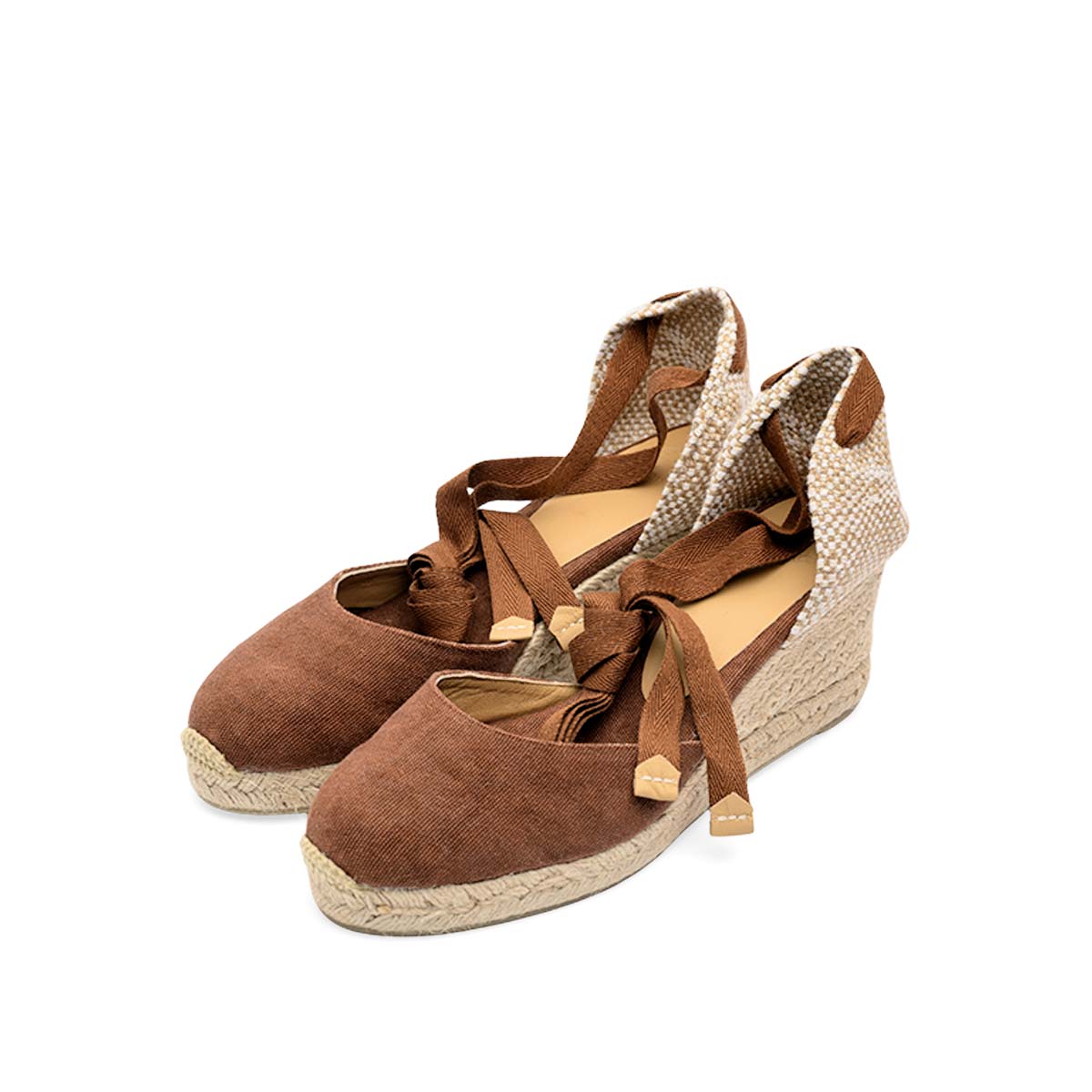 castaner-carina-PECAN-021644-2034-1