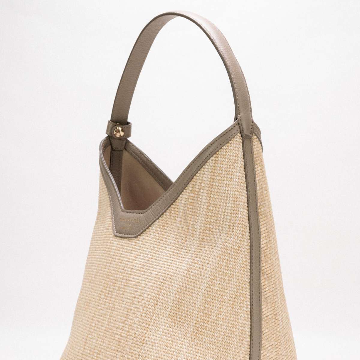christian-villa-handbag-peggy-beige