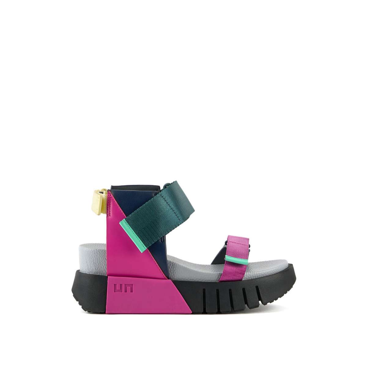 Delta run sandale bez pete