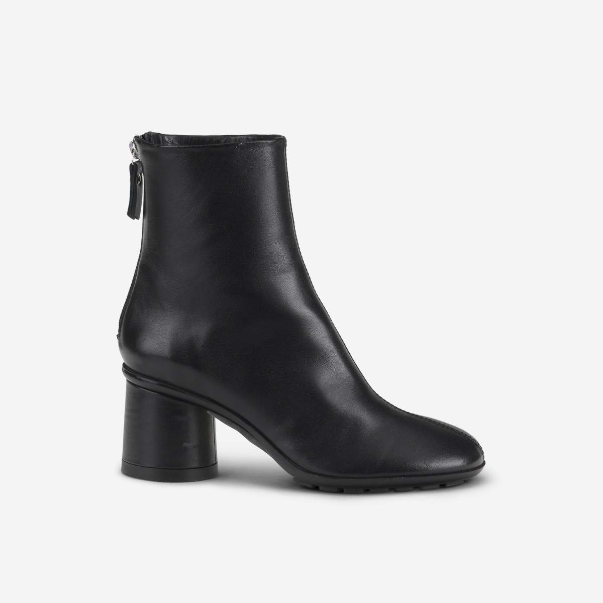 Curvy bootie gležnjače
